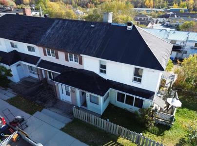 201  Rue Boucher, Témiscaming, Quebec J0Z 3R0, Kanada