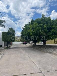 Jardin Americano 309,, León, Guanajuato 37138, Mexico