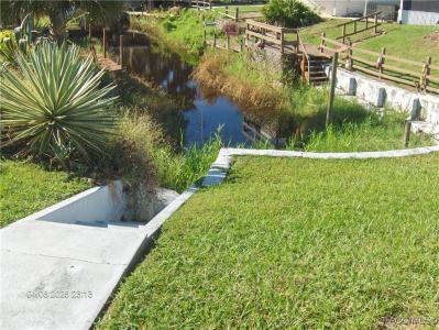 8780 E moonrise Lane, Floral City, Flórida 34436, Estados Unidos