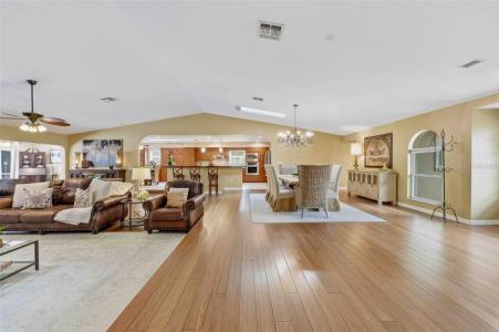 1475 GLENRIDGE DRIVE, Spring Hill, Floride 34609, États-Unis