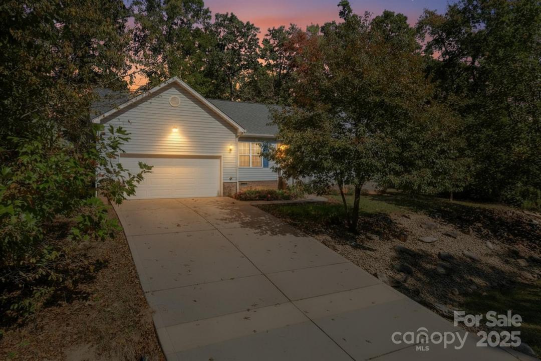 5039 Penn Road, Iron Station, 노스 캐롤라이나 28080, 미국