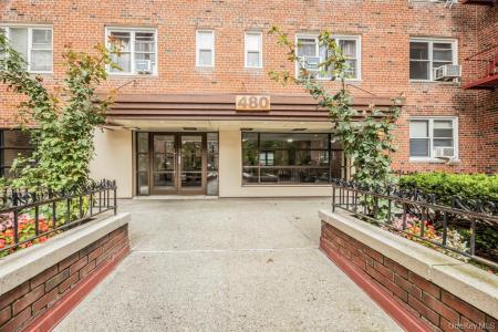 480 Riverdale Avenue #7L, Yonkers, New York 10705