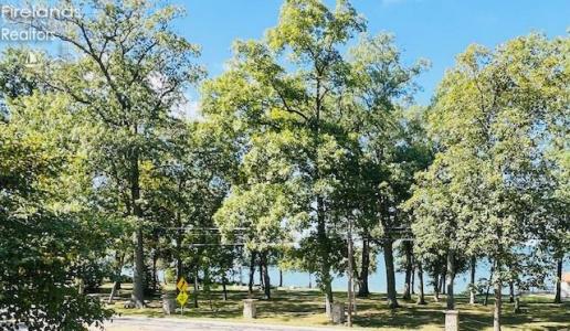 3571 E Eagle Beach Circle, Port Clinton, Ohio 43452