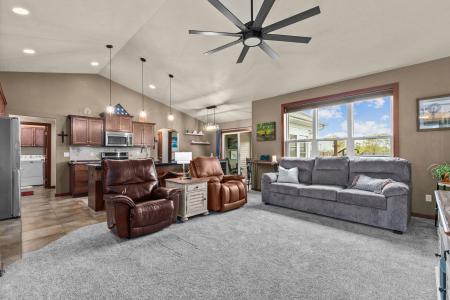 N9074 Papermaker Pass, Menasha, Wisconsin 54952, USA