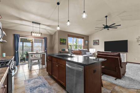 N9074 Papermaker Pass, Menasha, Wisconsin 54952, USA