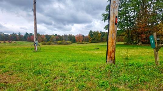 15 Red School House Road, Schroeppel, Nova Iorque 13069, Estados Unidos