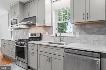 6616 Kirby Court, Falls Church, バージニア 22043, アメリカ合衆国