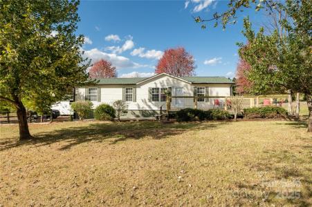 41 Little Hungry Road, Hendersonville, NC 28792, USA