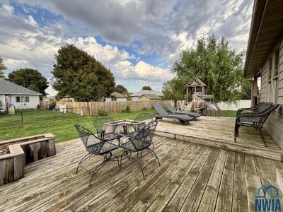 501 Huntington Ct, Sergeant Bluff, Iowa 51054