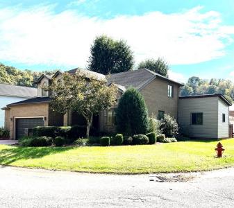 10 East Dorton Blvd., Staffordsville, Кентуки 41256, Соединенные Штаты