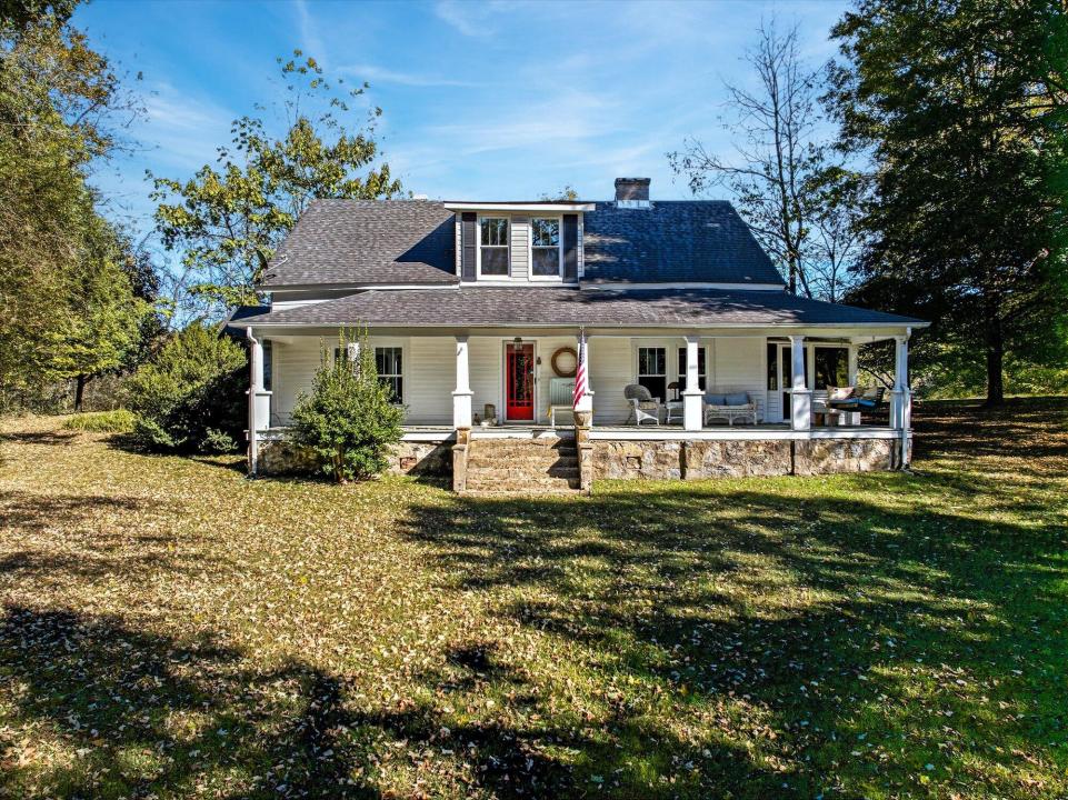 982 County Road 229, Niota, Tennessee 37826, USA