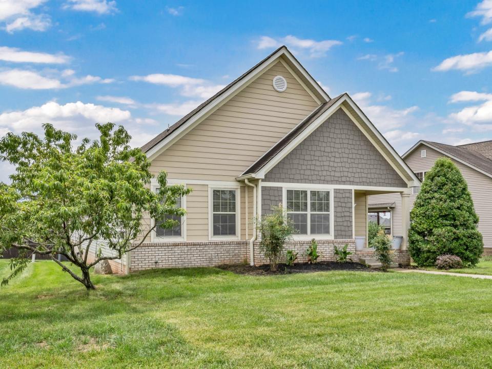 182 John Duke Tyler Blvd, Clarksville, Tennessee 37043