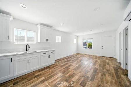 523 W 78th Street, Los Angeles, California 90044