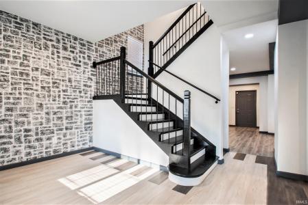 1043 N Johnson Street, South Bend, אינדיאנה 46628, ארצות הברית של אמריקה