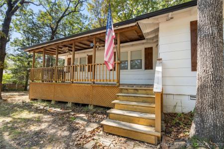 18087 W 947, Vian, Oklahoma 74962