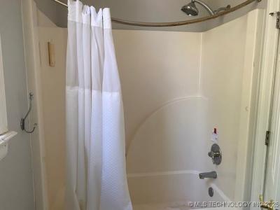 1409 Sterling Court, Fort Gibson, Oklahoma 74434