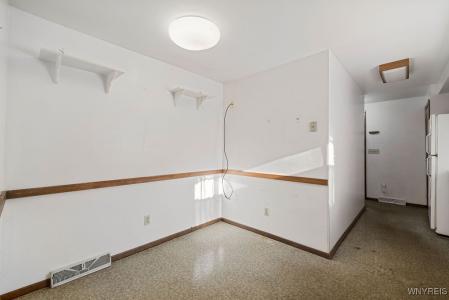 3210 Woodland Avenue, Niagara, 紐約州 14304, 美國