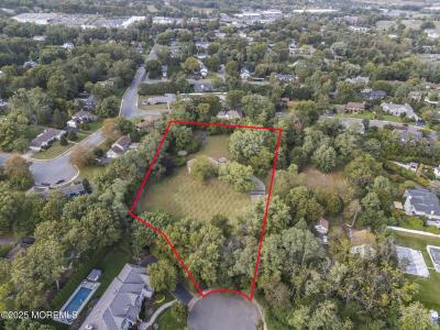 10 Weston Way, West Long Branch, New Jersey 07764