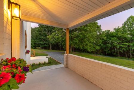 3806 Richmond Hwy, Spout Spring, Virginia 24593