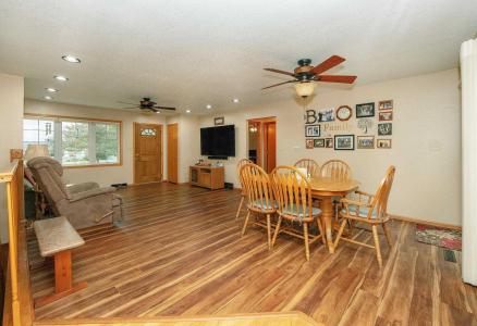 6611 Lafayette Road, Raymond, Iowa 50667, Estados Unidos