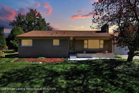 2206 Kuerbitz Drive, Lansing, Michigan 48906, USA