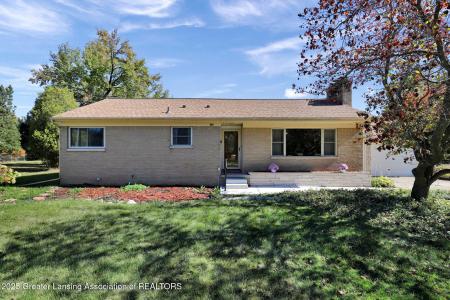 2206 Kuerbitz Drive, Lansing, Michigan 48906, USA