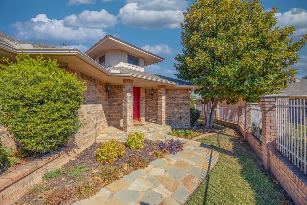 8418 Golf Club Circle, Fort Worth, Texas 76179