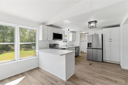 176 Westmoreland Meadows Drive, Cleveland, Georgia 30528