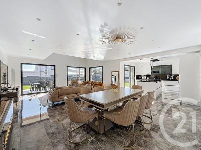 Grand Charmont, Franca Contea 25200, Francia