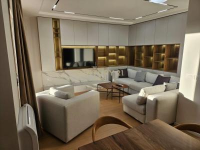 Ali Demi, Tirana, Albania