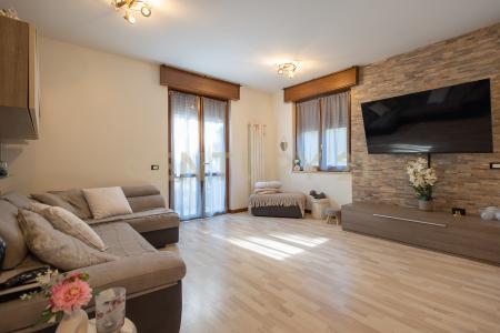 Via Vincenzo Gioberti, Rho, Lombardia 20017, Italy