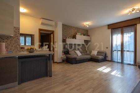 Via Vincenzo Gioberti, Rho, Lombardia 20017, Italy