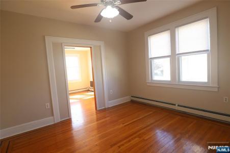 549 2nd Avenue , 3, Lyndhurst, New Jersey 07071, USA