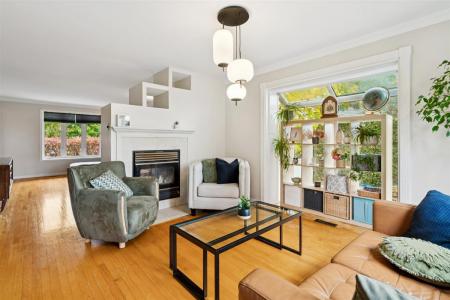 12270  Av. d'Auvergne, Saint-Hyacinthe, 퀘벡주 J2T 5B1, 캐나다