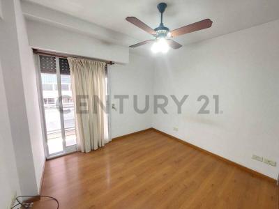 3 de Febrero 1400, Rosario, Santa Fe 2000, Argentina