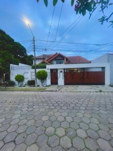 ZONA SUR, AV LA BARRANCA , Sur, Santa Cruz 00001, بوليفيا