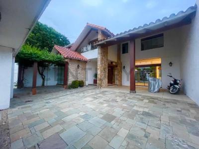 ZONA SUR, AV LA BARRANCA , Sur, Santa Cruz 00001, Bolivia