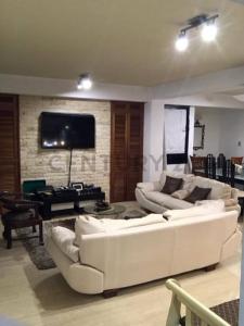 AVENIDA PRINCIPAL DE LECHERIA CON CALLE NUEVA ESPARTA EDIFICIO TERRA COTTA, Lechería, Anzoategui 6016, Venezuela