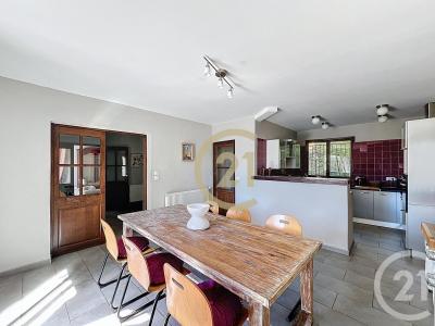 Uzes, Languedoc-Roussillon 30700, France