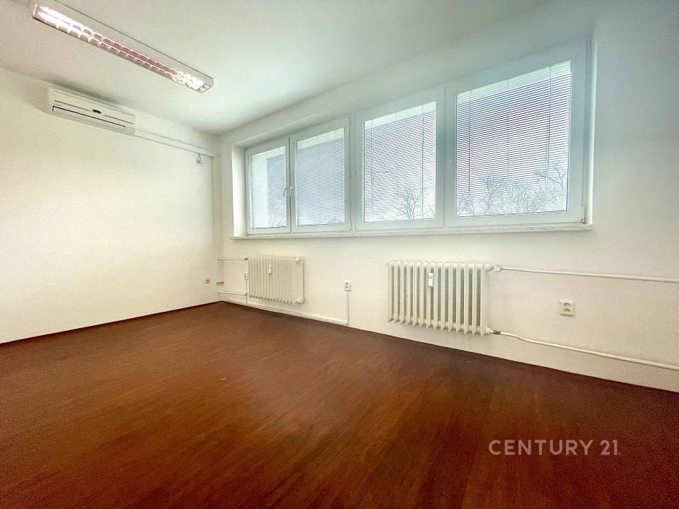 109, tř. Masarykova, Veselí Nad Moravou, Hodonín 69801, Czech Republic