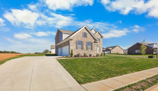 2041 Daniel Johnson Way, Clarksville, テネシー 37043, アメリカ合衆国