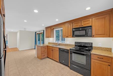 9 Lilah Circle, Wakefield, Массачусетс 01880, Соединенные Штаты