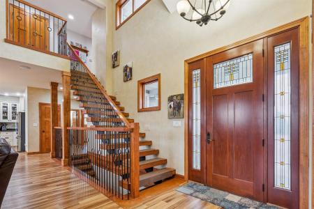 2425 Bishop Avenue, Waverly, 愛荷華州 50677, 美國