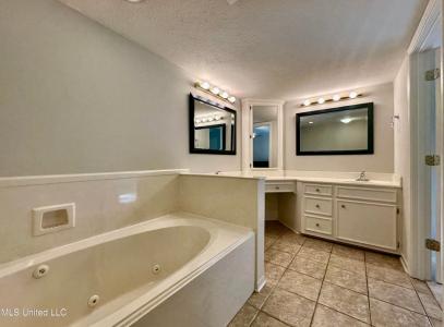 157 Caribbean Cov e, Clinton, Mississippi 39056, Estados Unidos