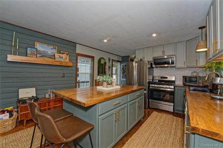 28 Matthews Dr, Castleton, نيويورك 12033, الولايات المتحدة