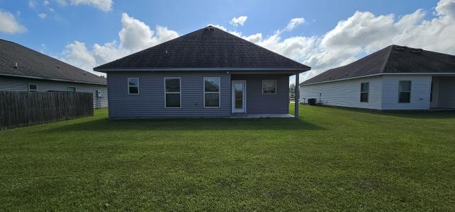 113 COLONY STATION, Thibodaux, Louisiana 70301, Estados Unidos