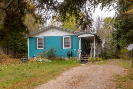 8076 Huff Ln, Alvin, Wisconsin 54542, USA