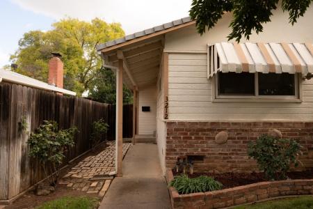 3212 Portsmouth Drive, Rancho Cordova, カリフォルニア 95670, アメリカ合衆国