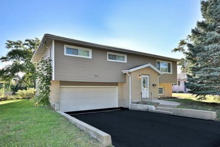 913 S Iowa Ave, Addison, Illinois 60101, USA