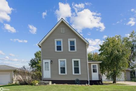 1108 S 4th Street, Marshalltown, Iowa 50158, USA